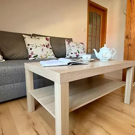 Apartment Apartman Terasa U Kolonady